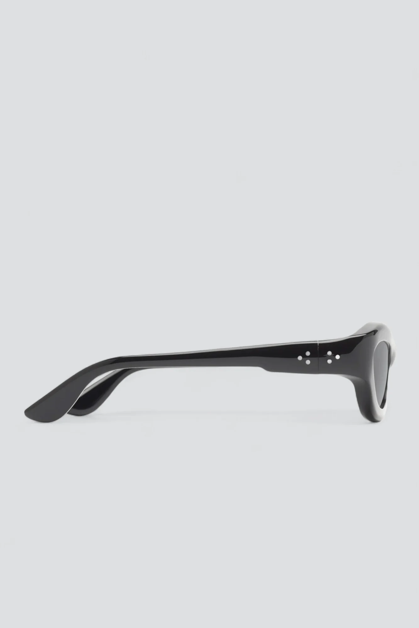 Acetate Black Hayya Sunglasses - Image 3