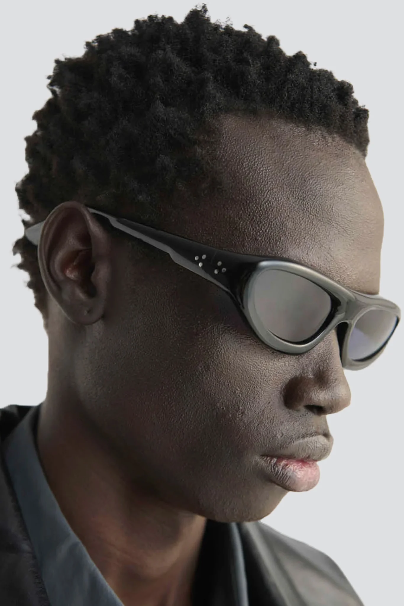 Acetate Black Uns Sunglasses - Image 8