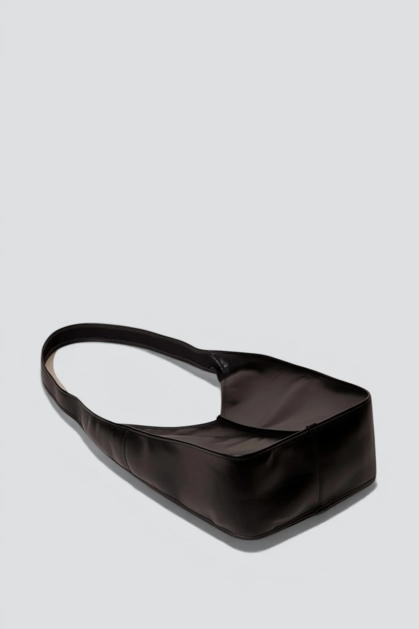 Black Calella Crossbody - Image 2