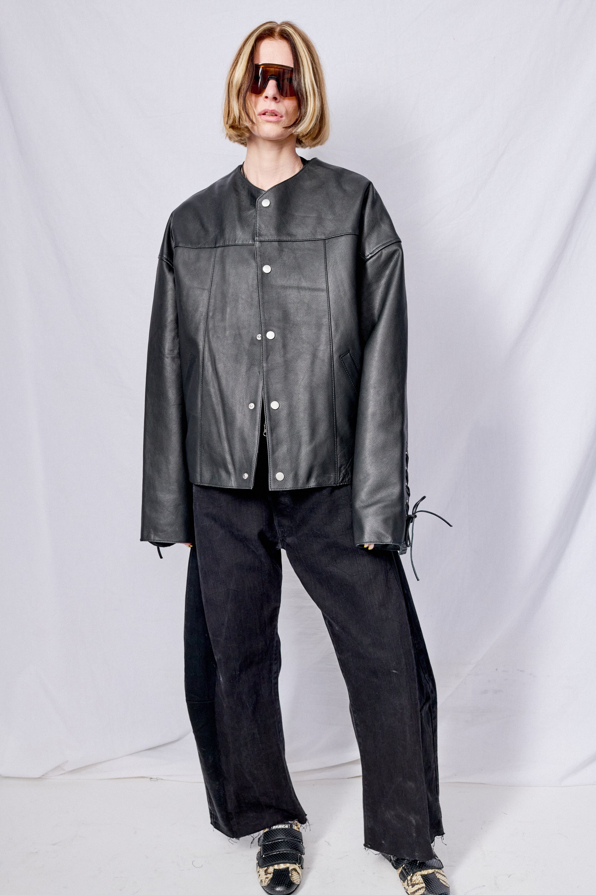 Black Canoo Jacket - Image 4