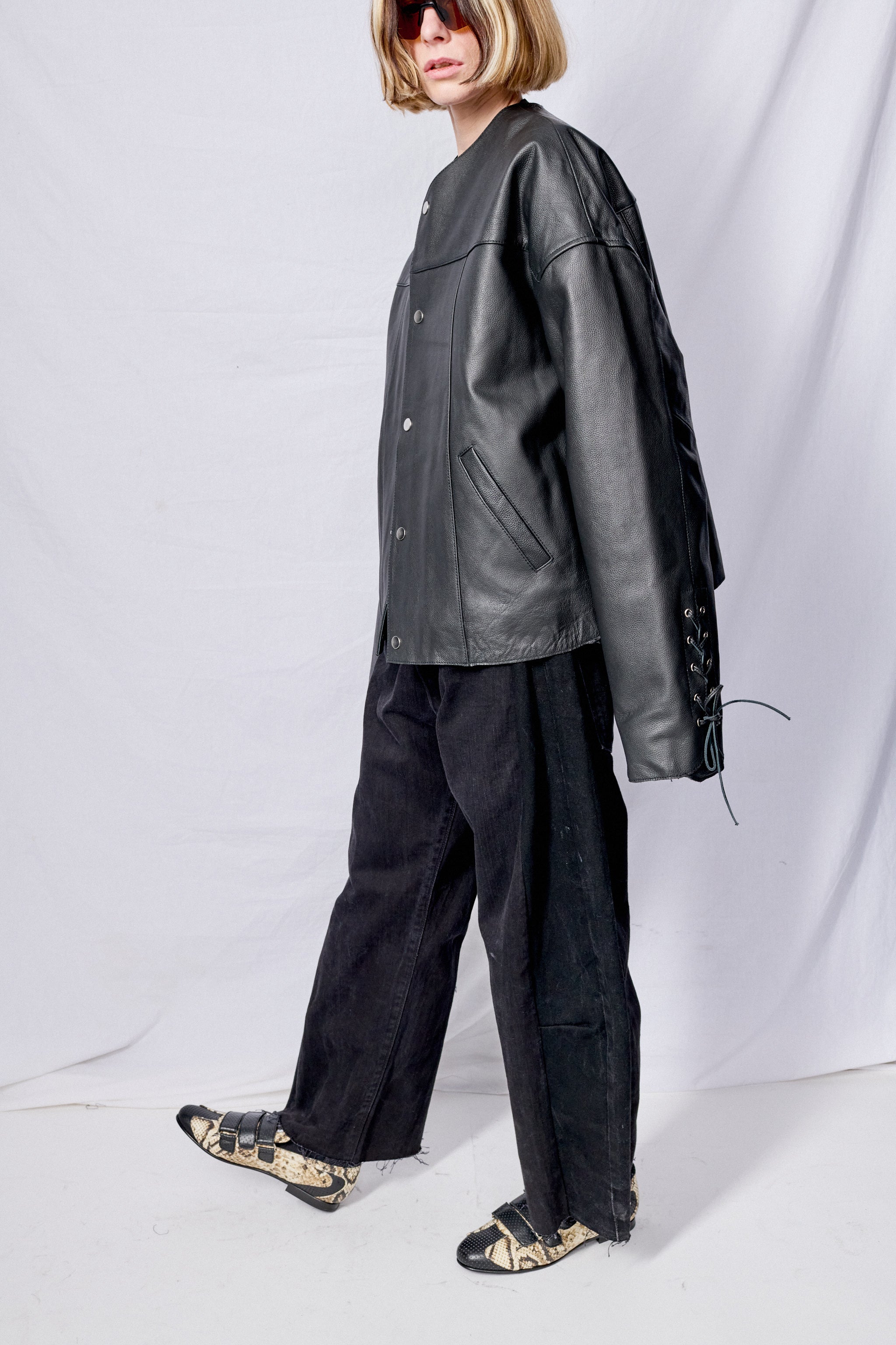 Black Canoo Jacket - Image 8