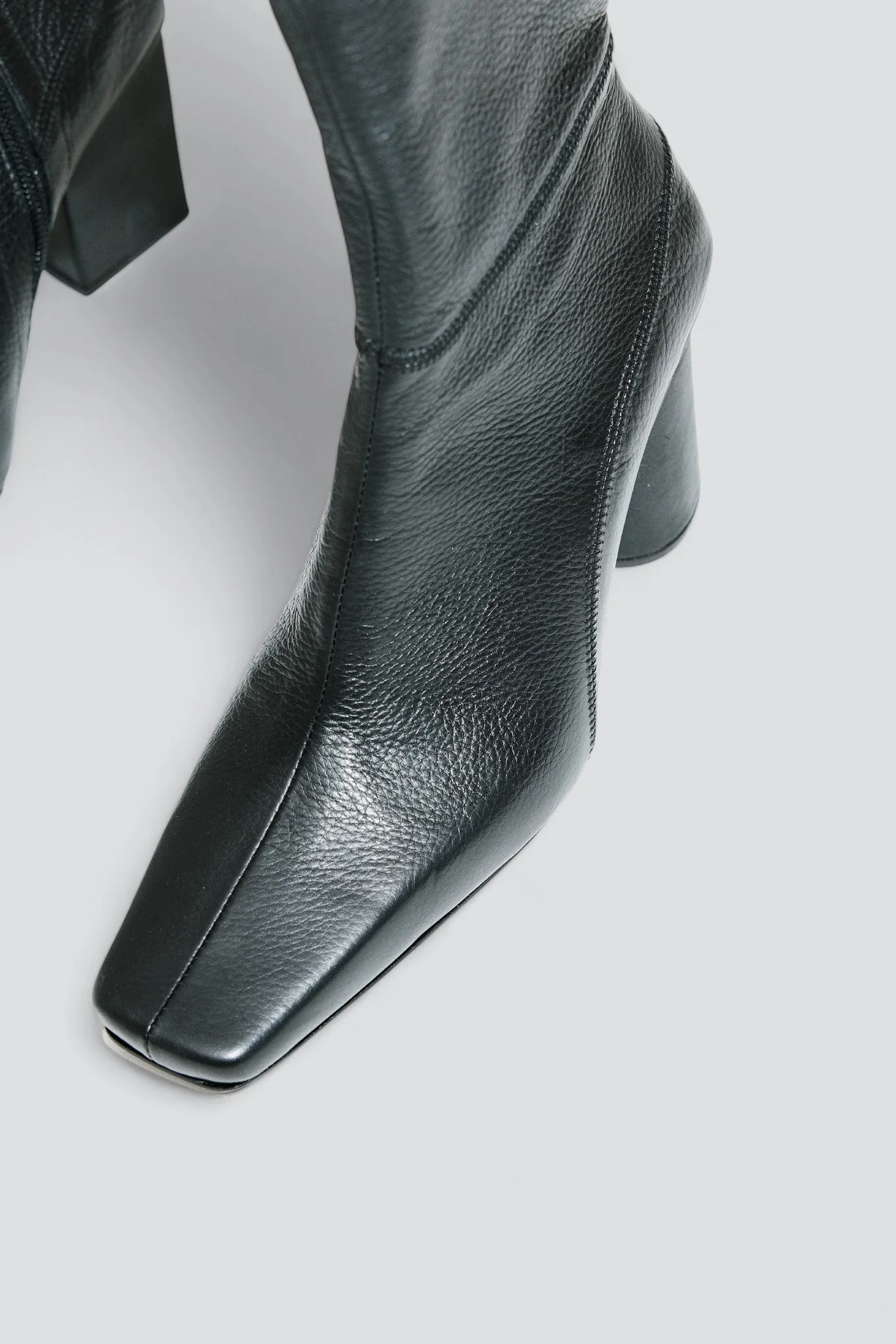 Black Cuadrado Mid Boot - Image 4