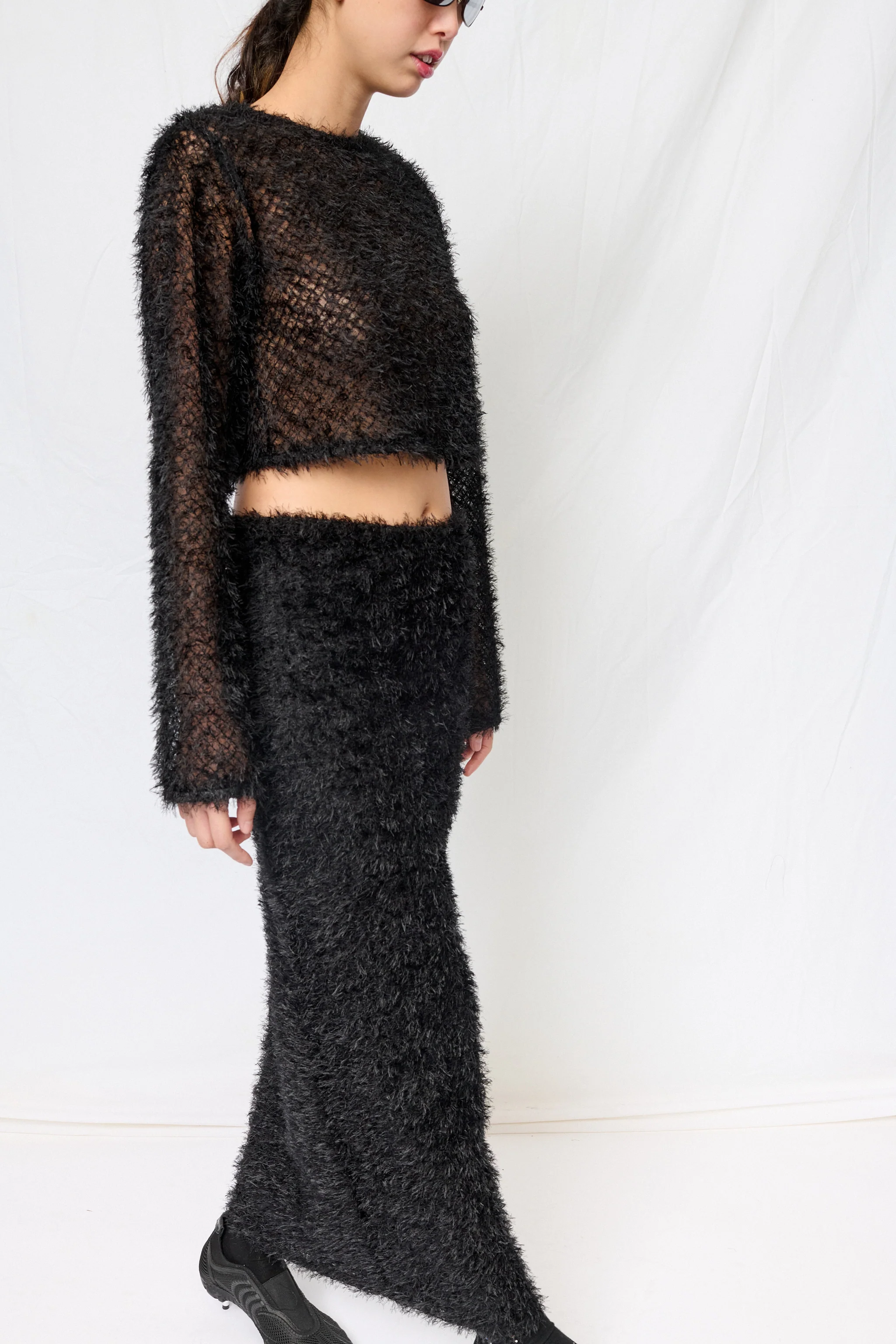 Black Feather Maxi Skirt - Image 6