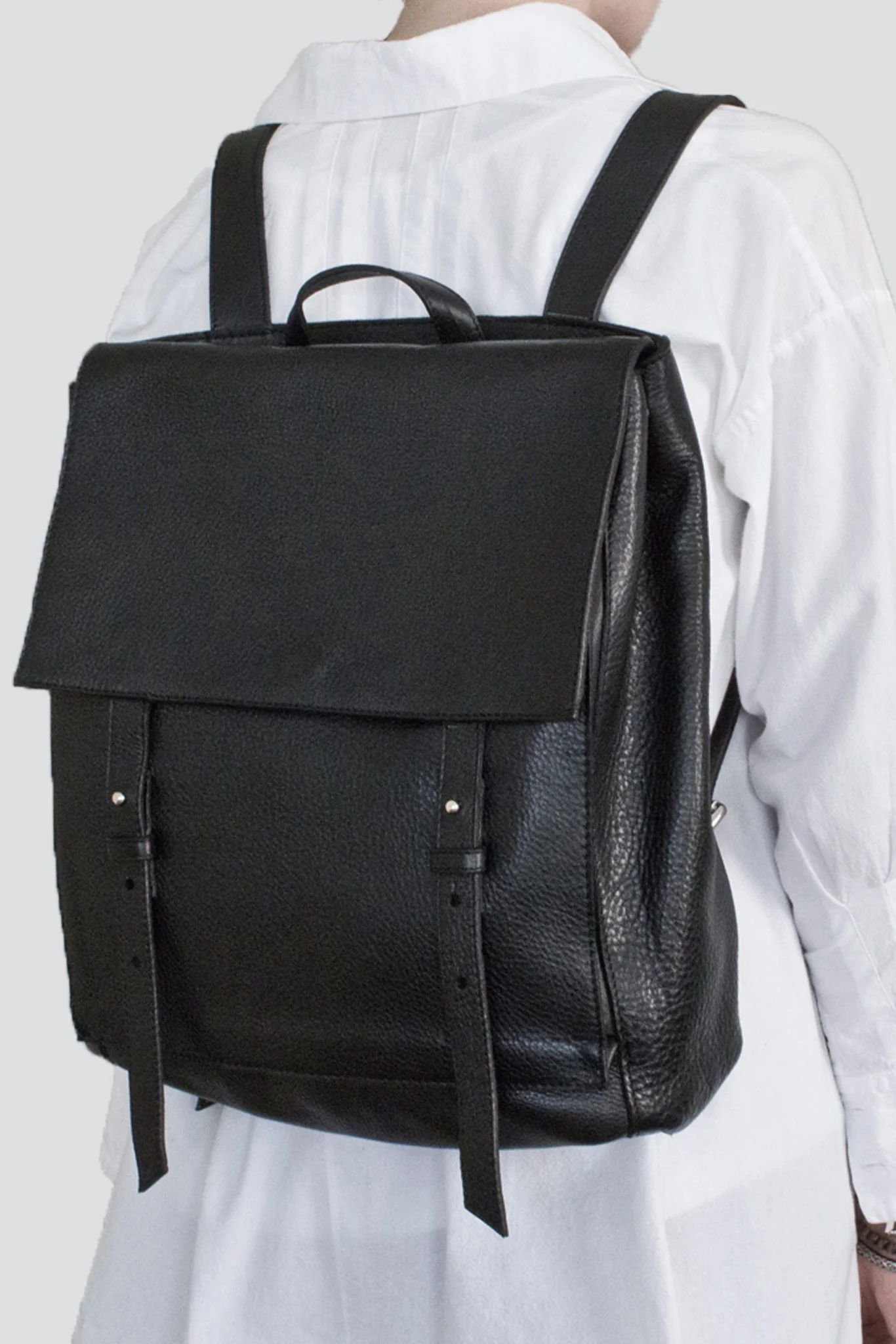 Black Leather Backpack S - Image 3