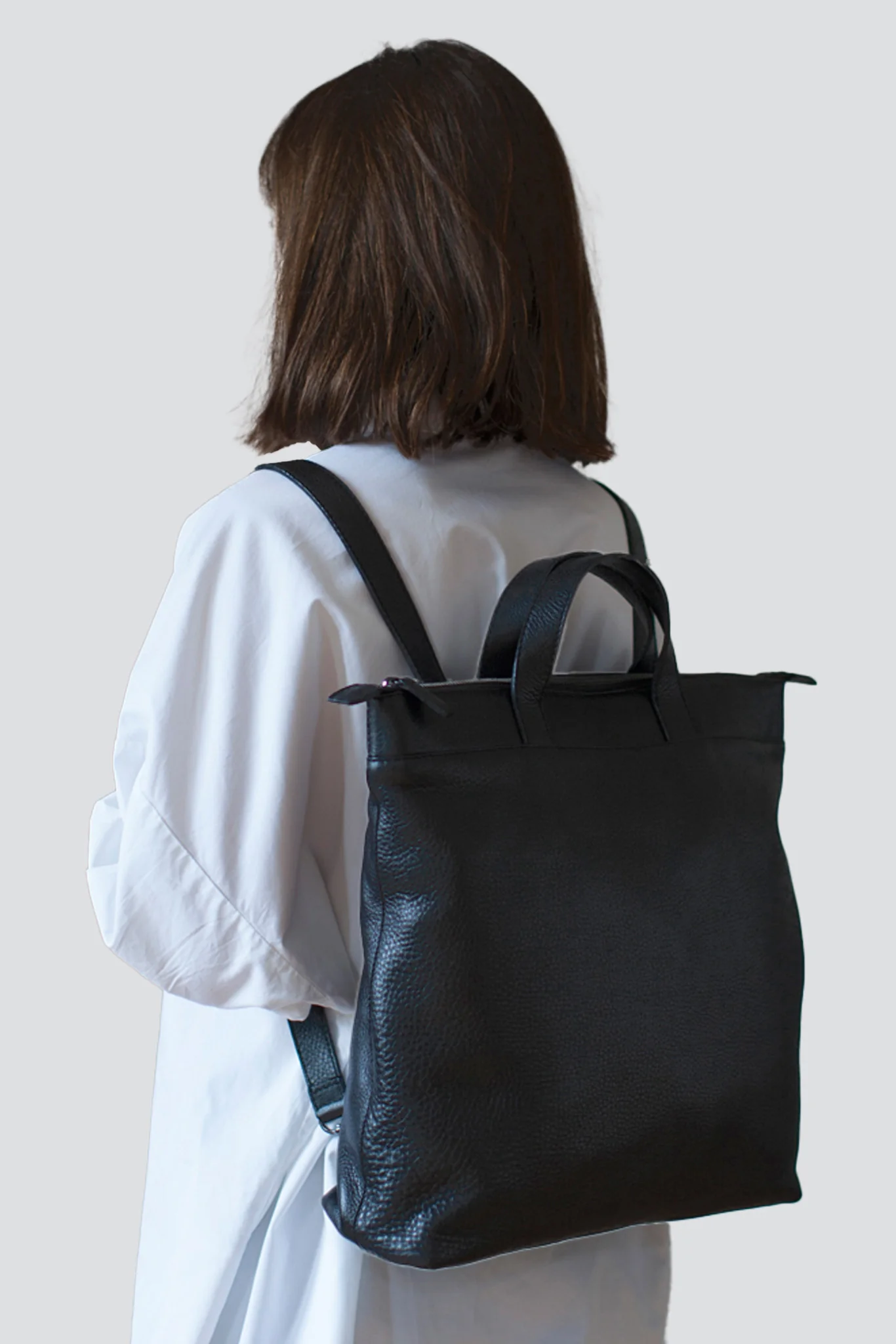 Black Leather Convertible Backpack B1 - Image 3