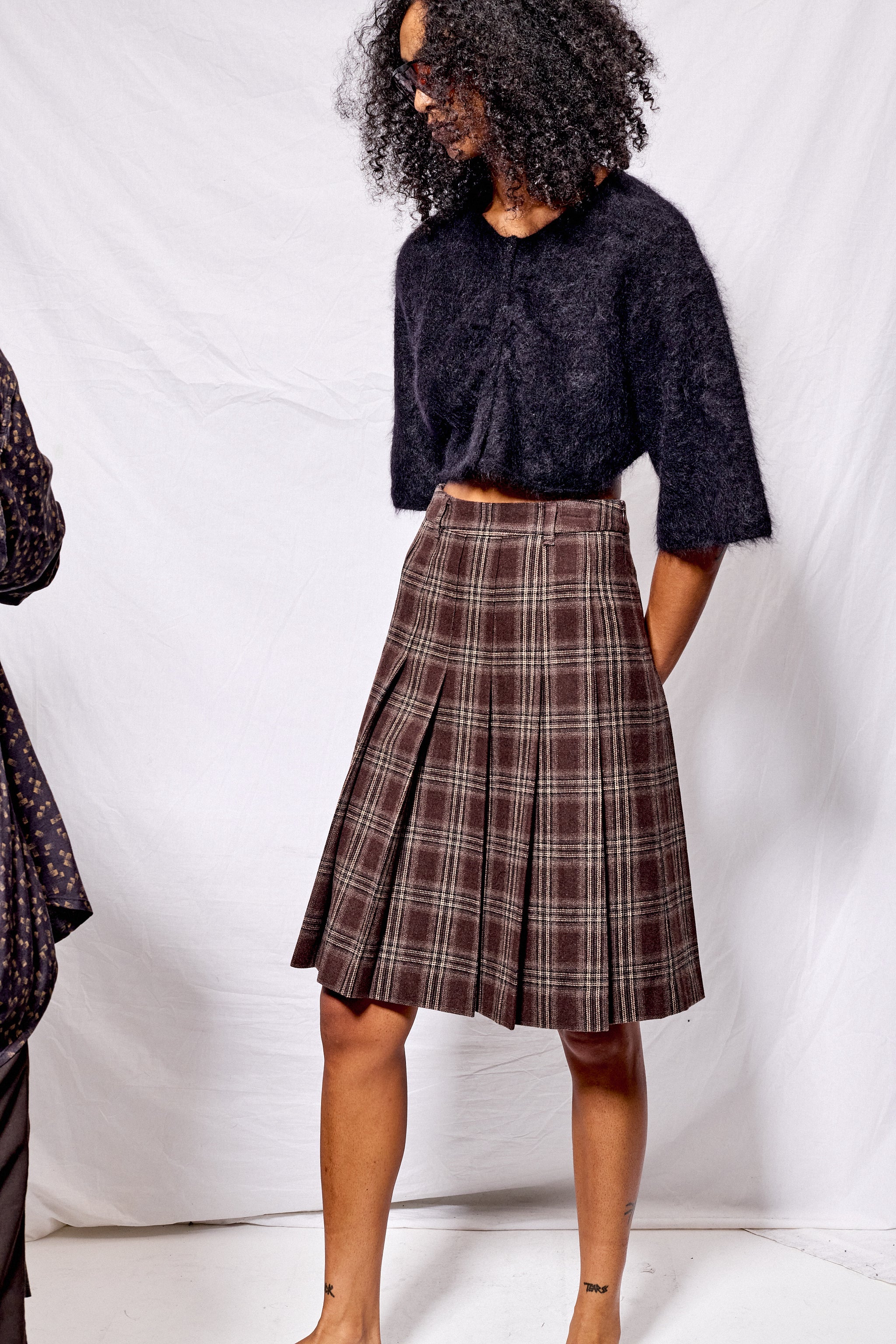 Black Maja Crop Cardigan - Image 3