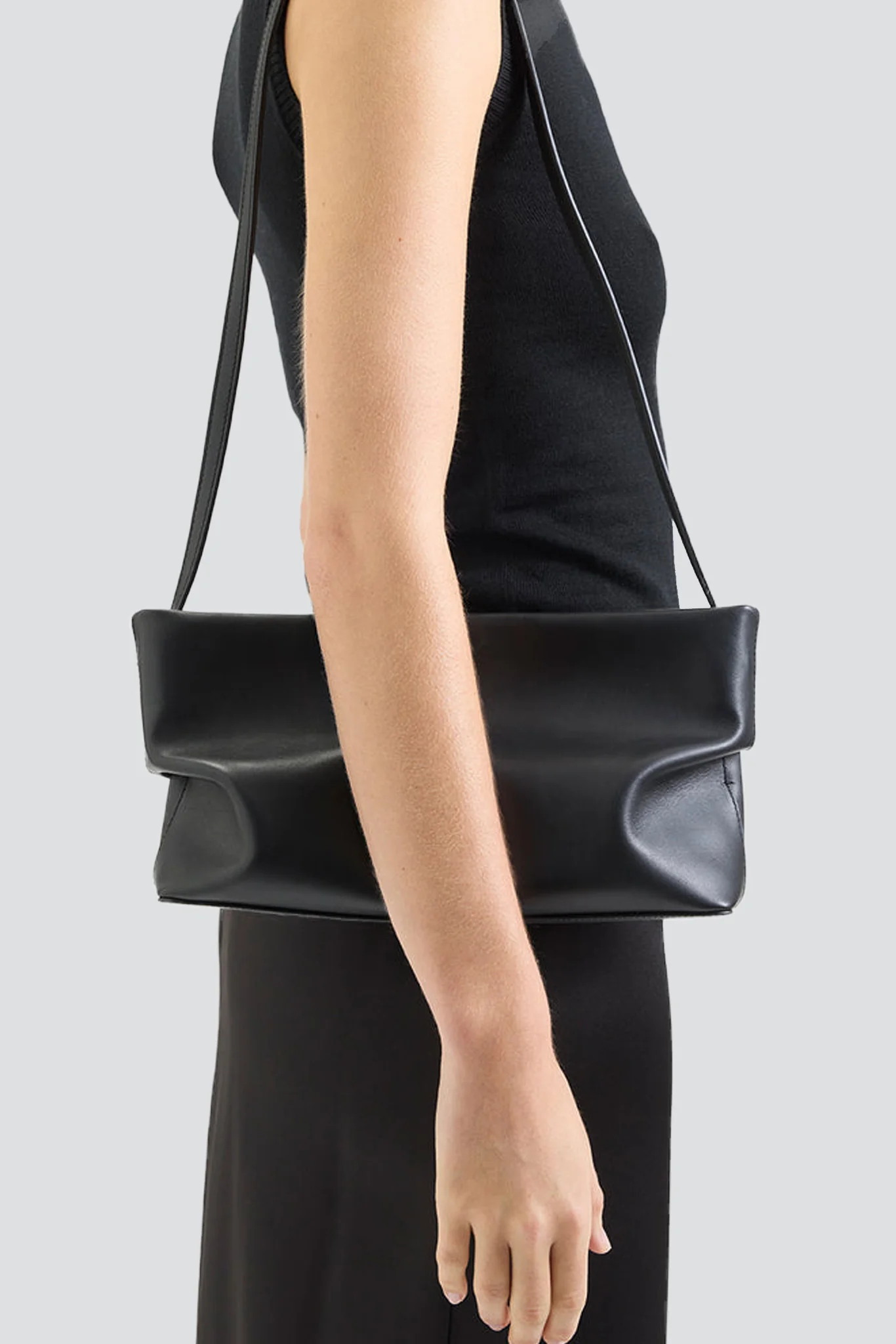 Black Nina Clutch - Image 5