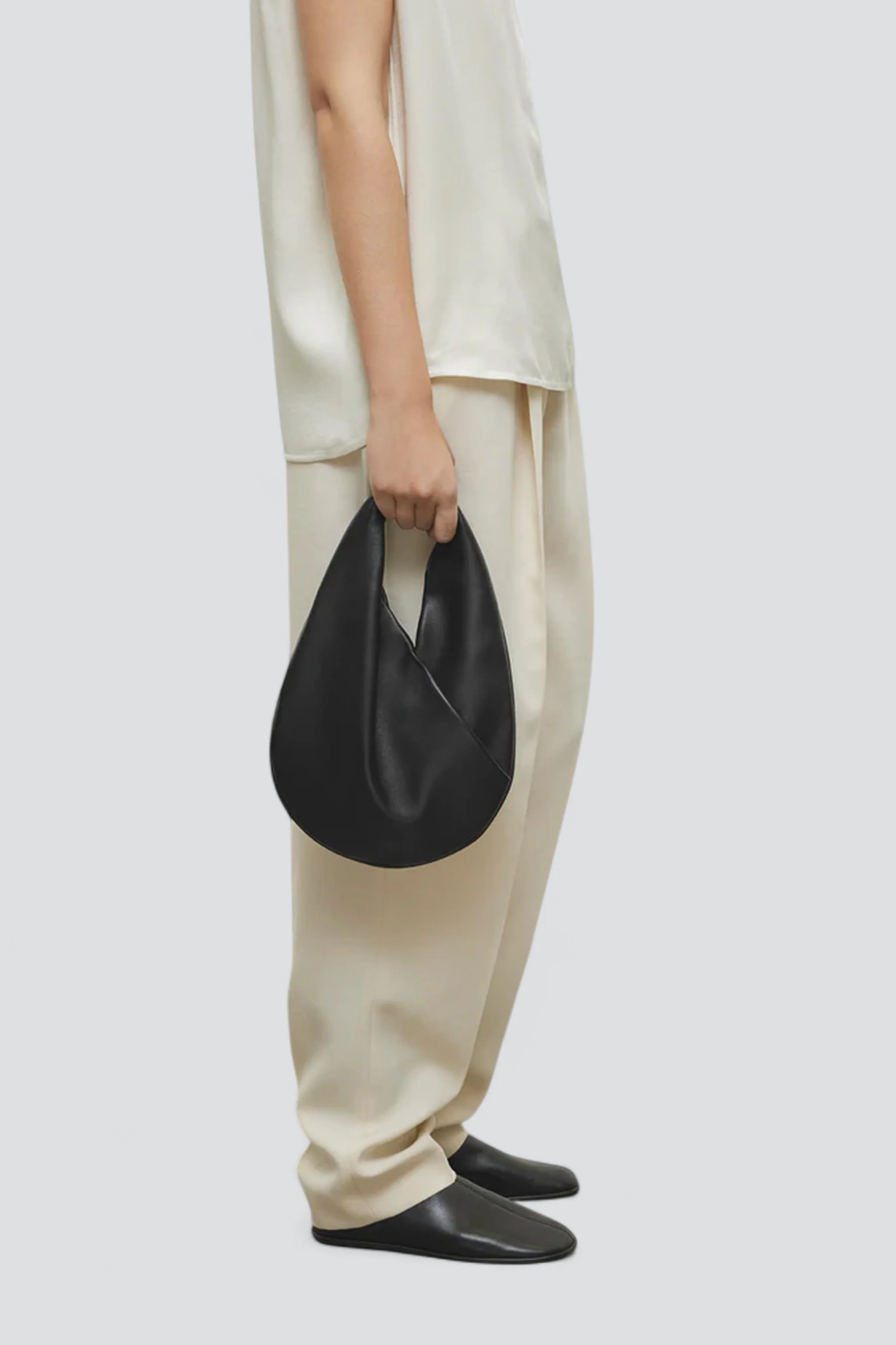Black Ora Mini Bag - Image 4