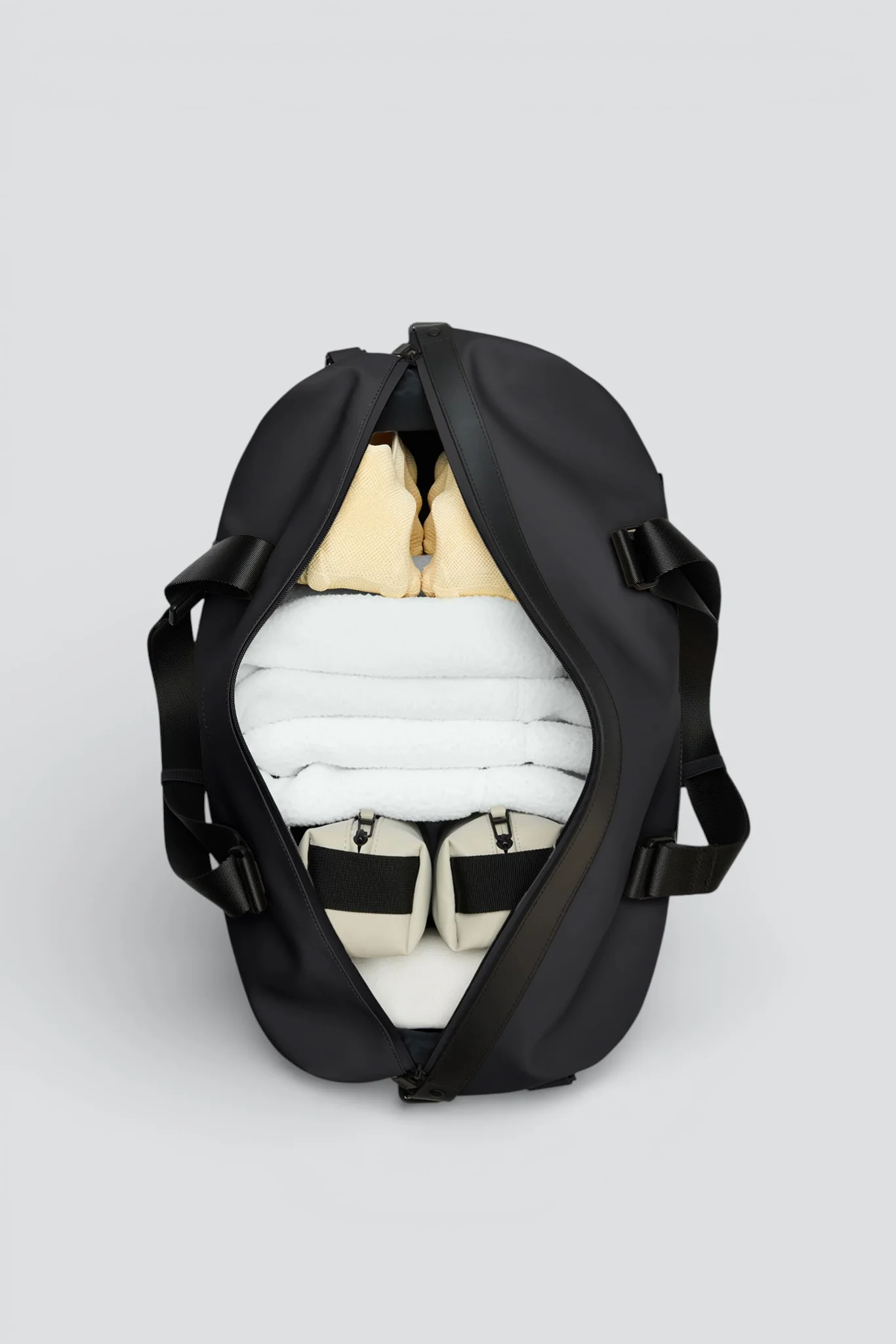 Black OTG Weekend Bag - Image 3