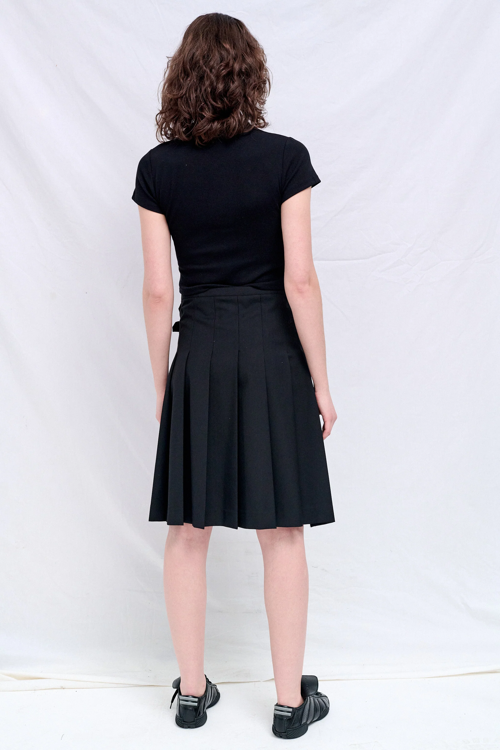 Black Pleats Midi Skirt - Image 4