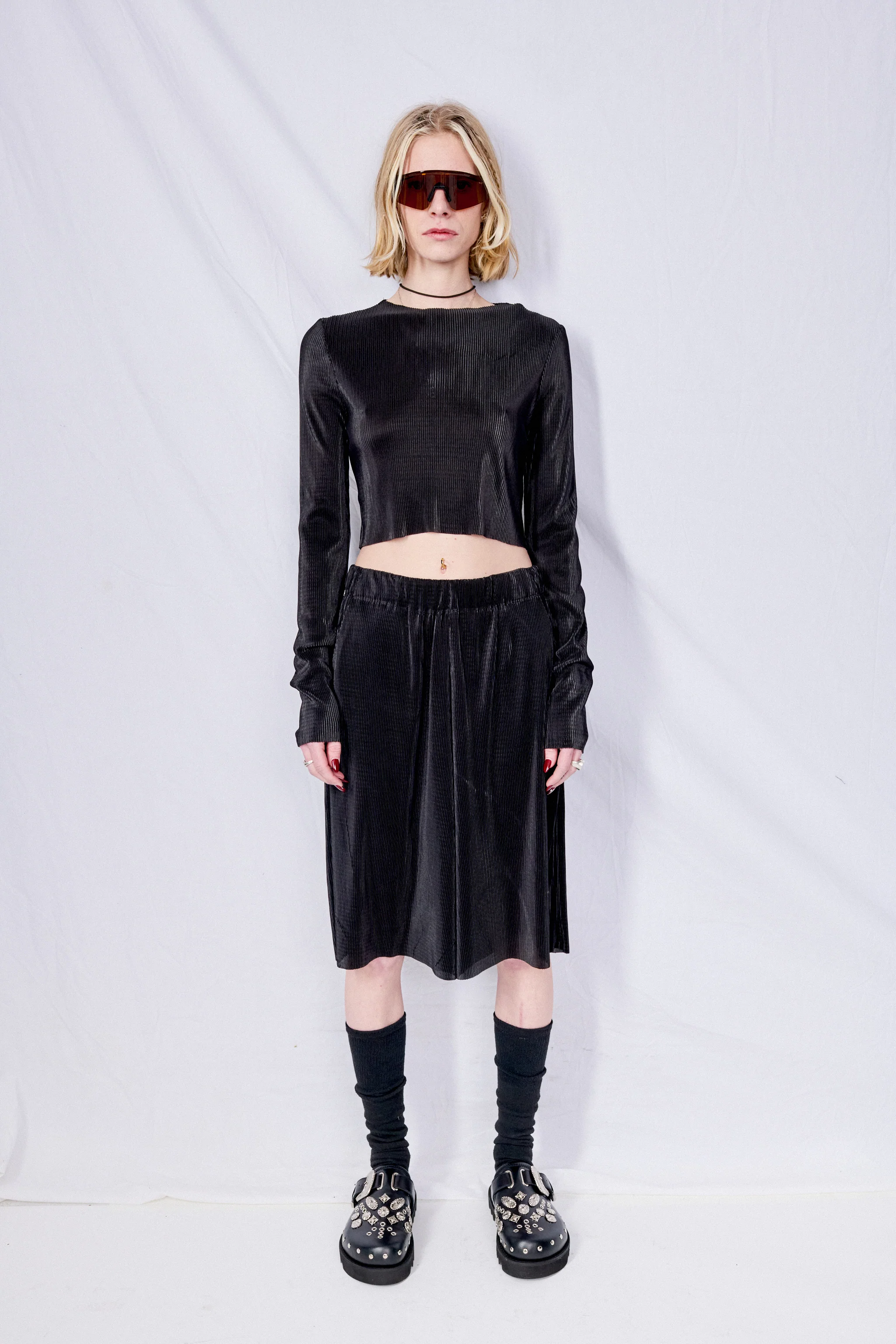 Black Plisse Long Short - Image 4