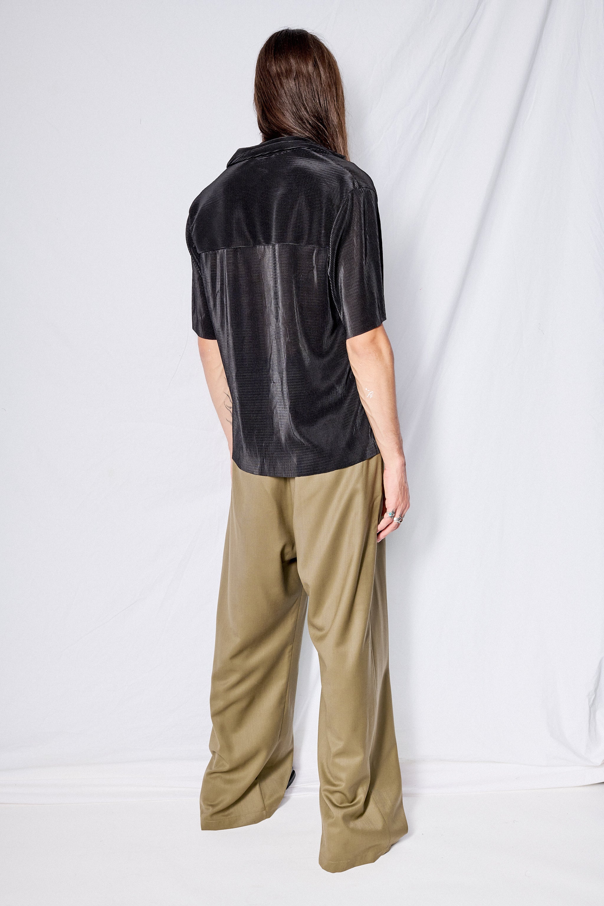 Black Plisse Scout Shirt - Image 8