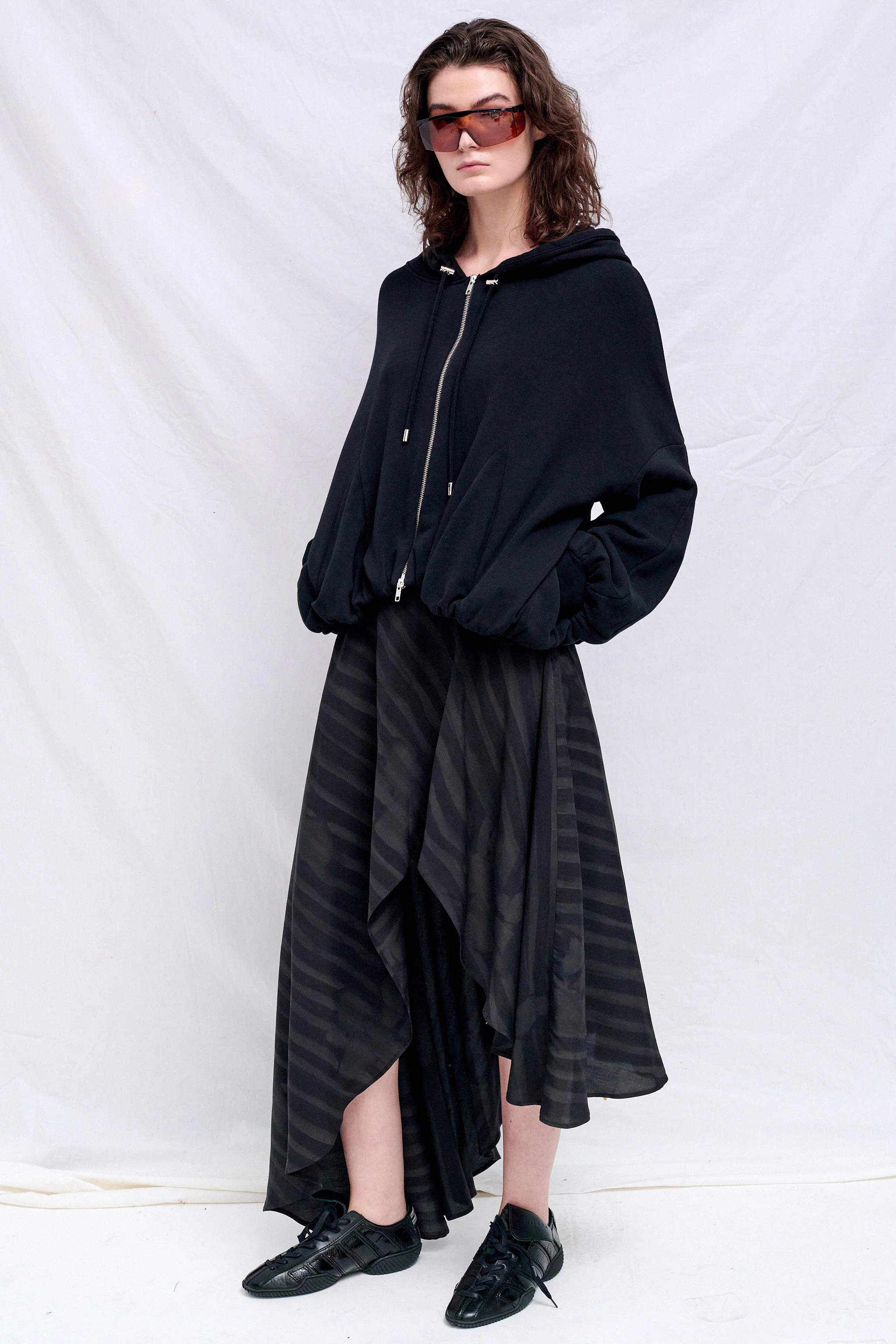 Black Wavy Flower Stripe Rayon Tulip Skirt - Image 2
