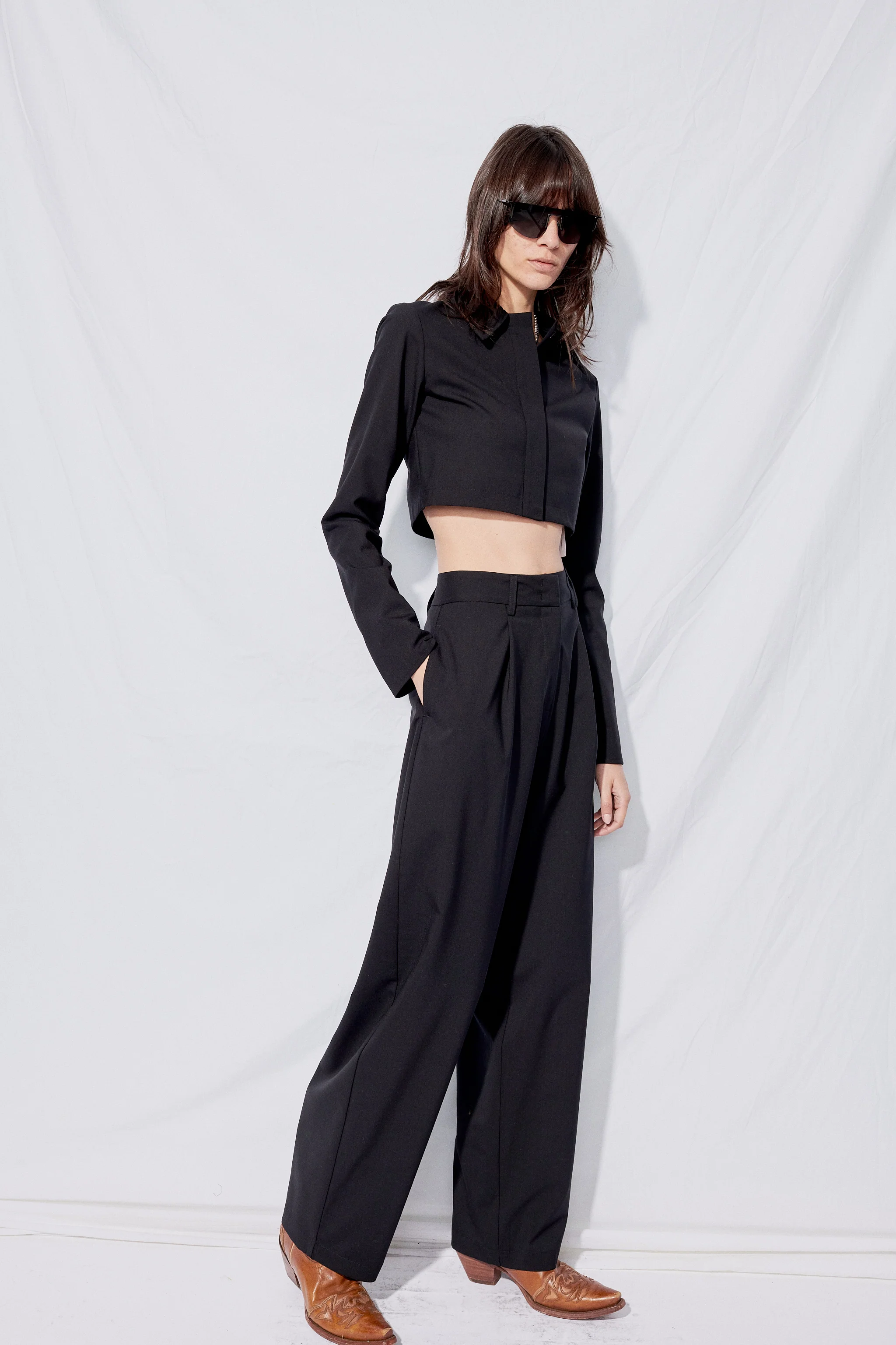 Black Suiting Crop Rugby Top - Image 4