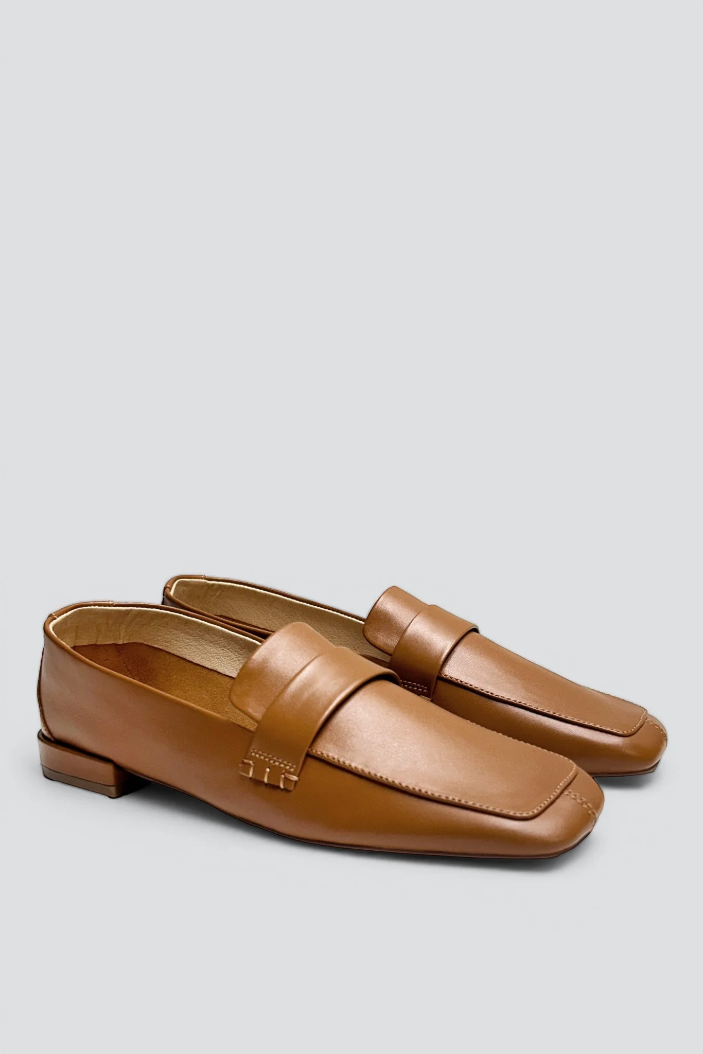 Caramel Pinky Loafer - Image 2