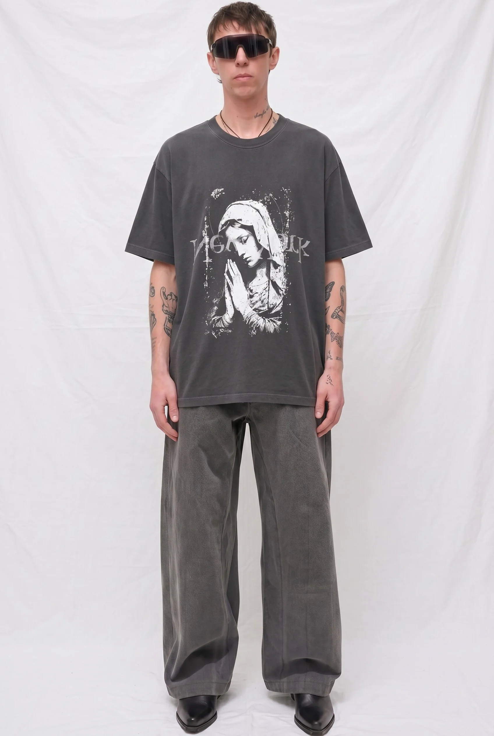 Mixed New York Logo 6 T-Shirt - Image 2