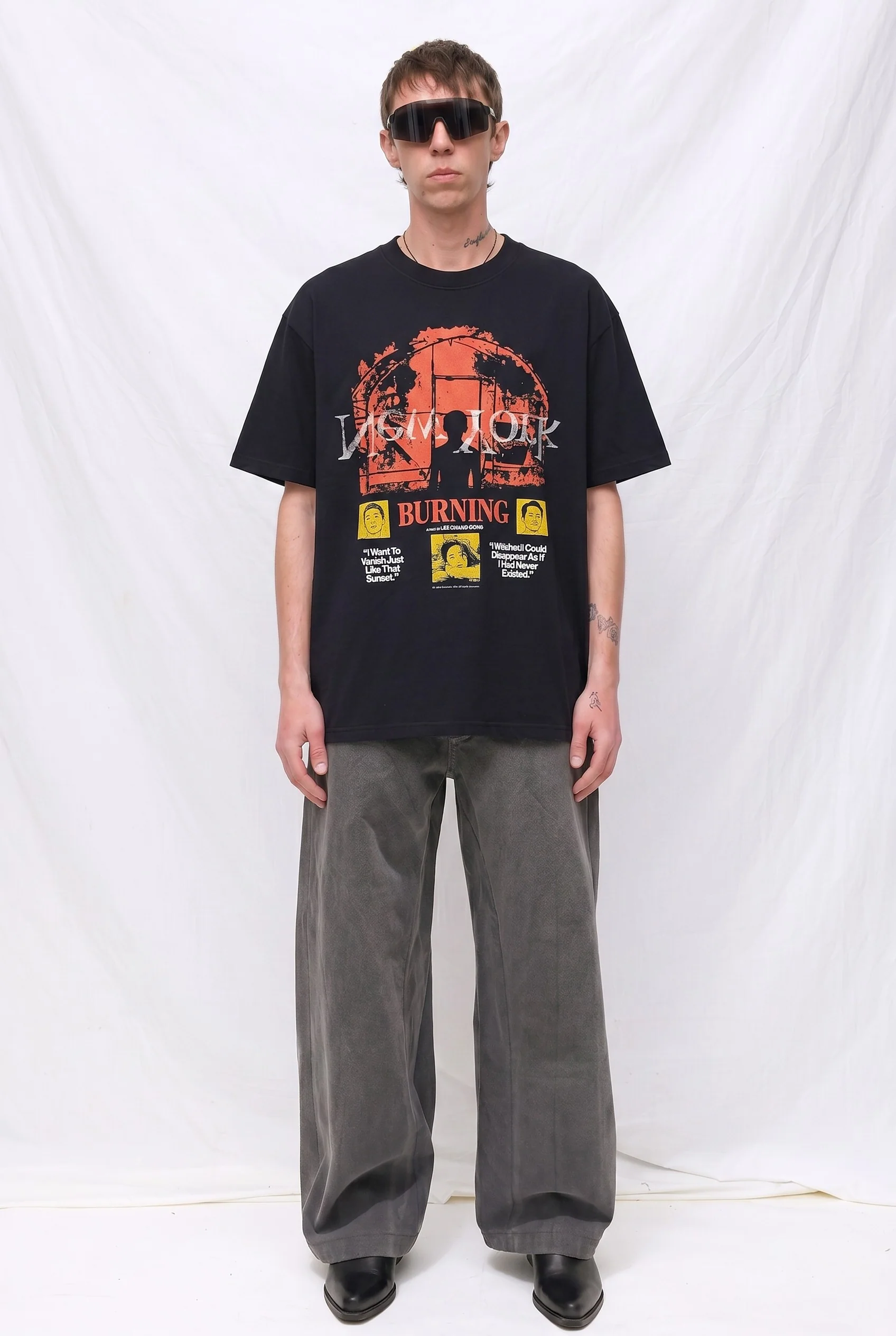 Mixed New York Logo 9 T-Shirt - Image 2