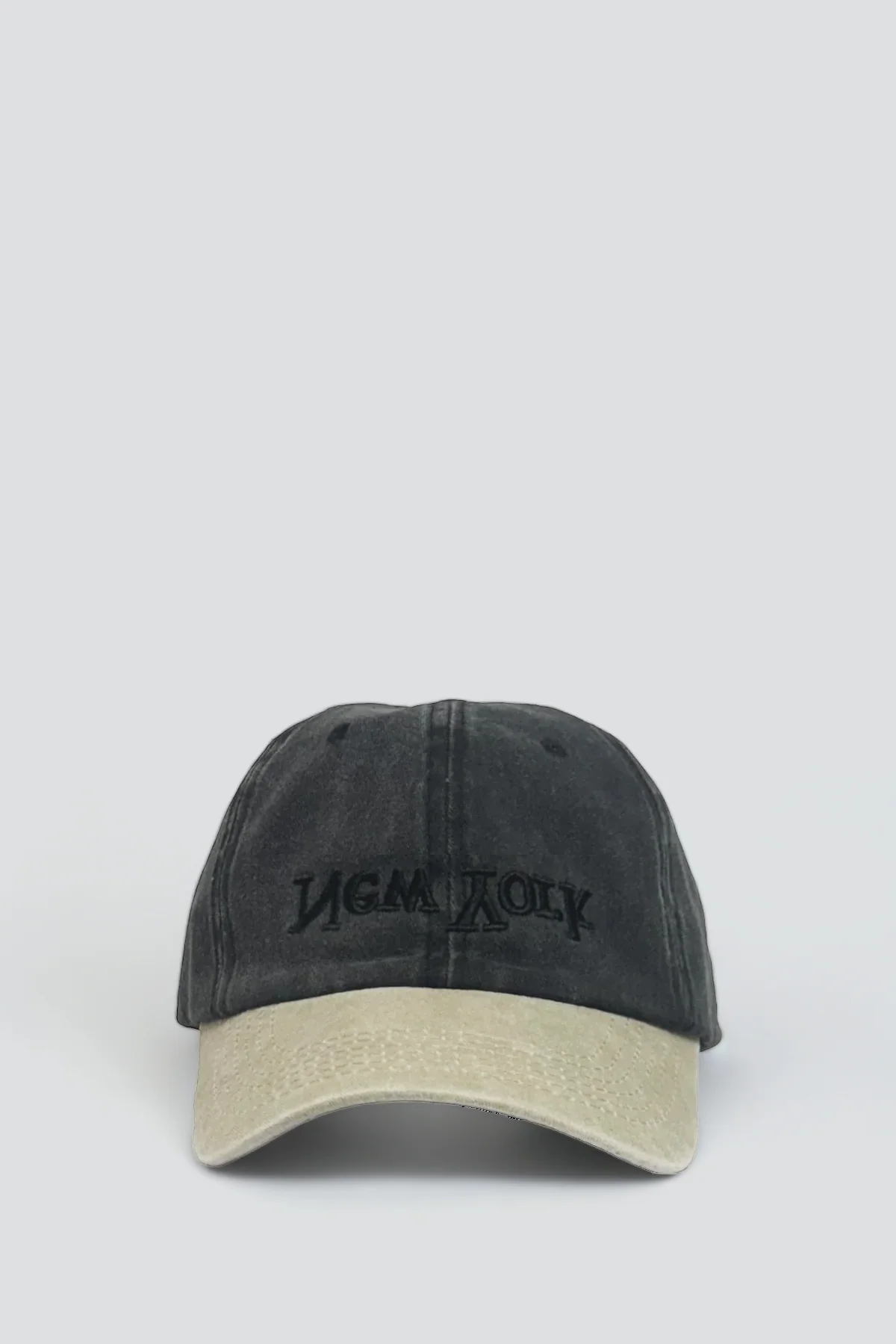 New York Embroidered Hat - Black/Khaki