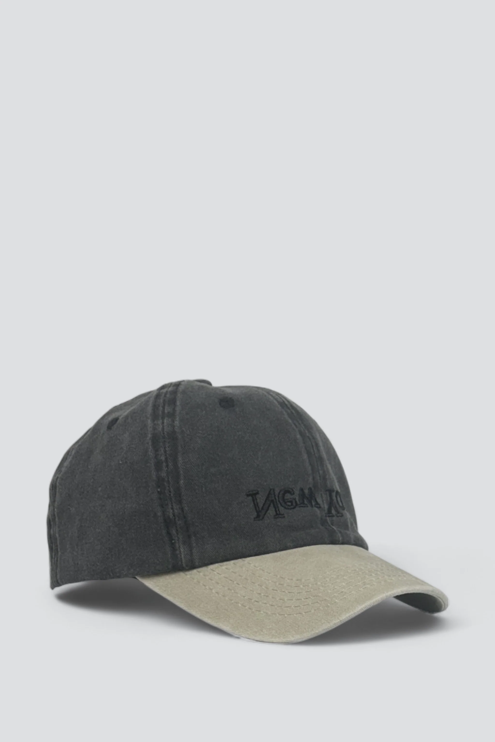 New York Embroidered Hat - Black/Khaki - Image 2