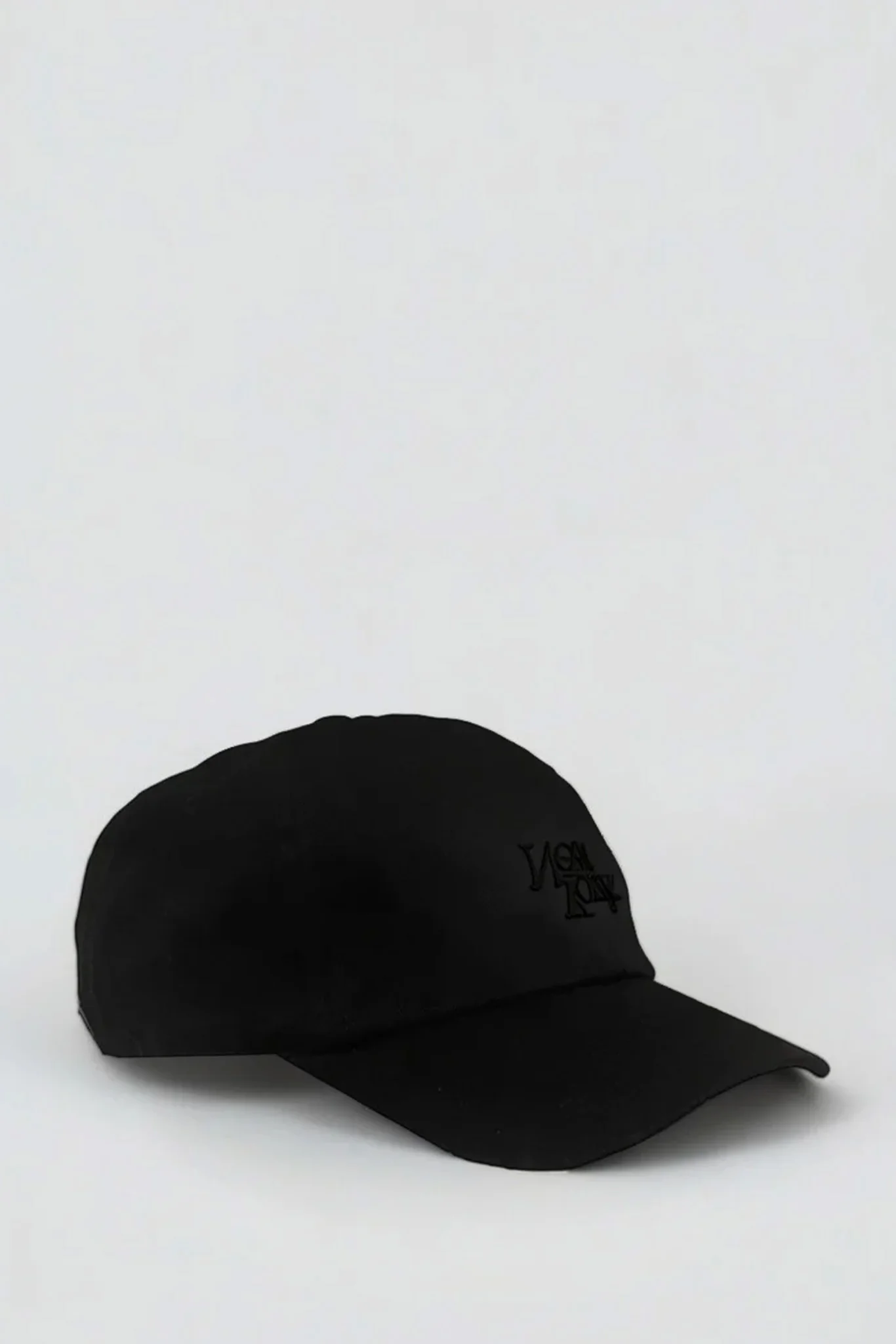 New York V2 Embroidered Hat - Black/Black - Image 2