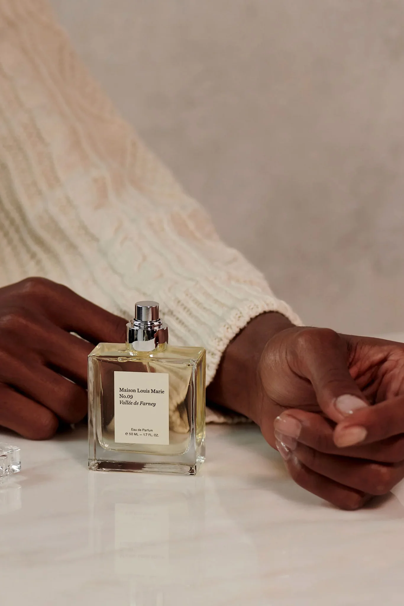 No. 09 Vallée de Farney Eau de Parfum - Image 4