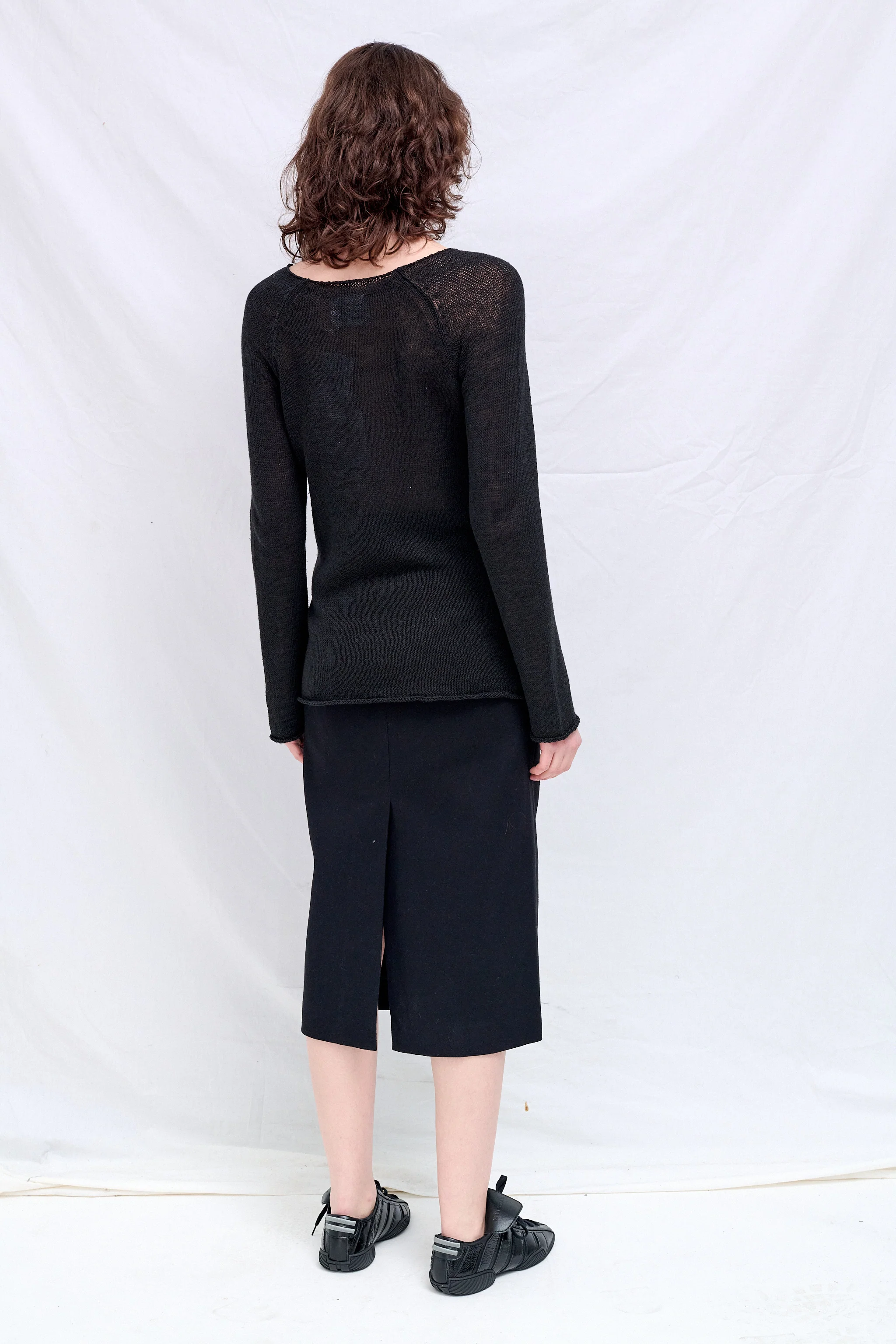 No.246 Black Hemp/Silk Yarn Jumper - Image 4