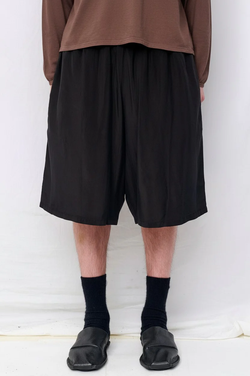 No.259 Black Cupro Short Trousers