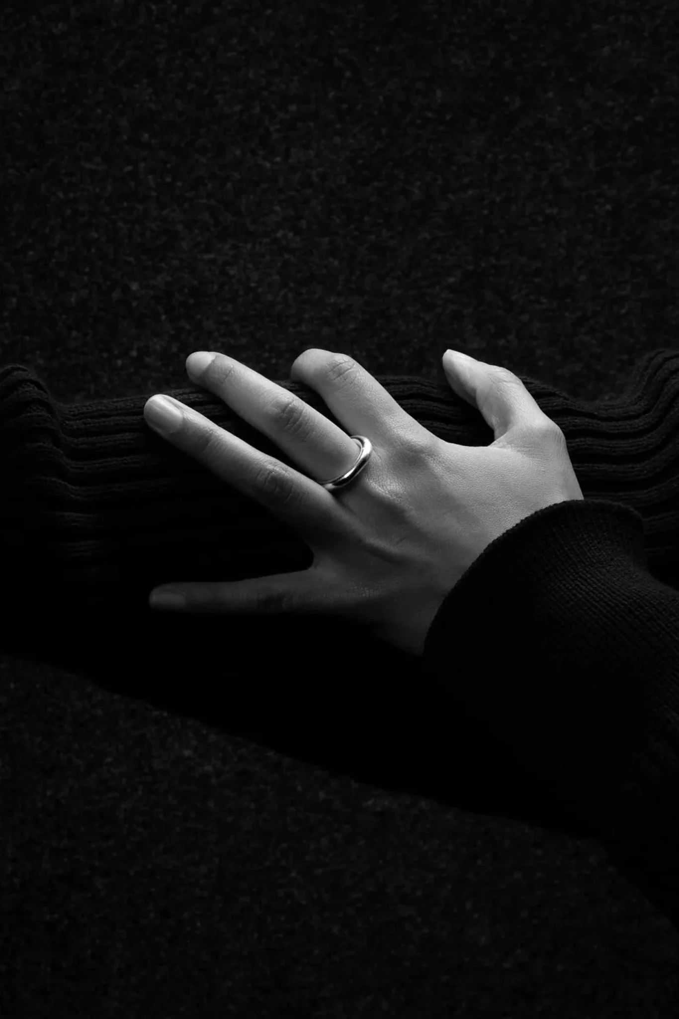 Silver RI-Urquell Polished Ring - Image 2