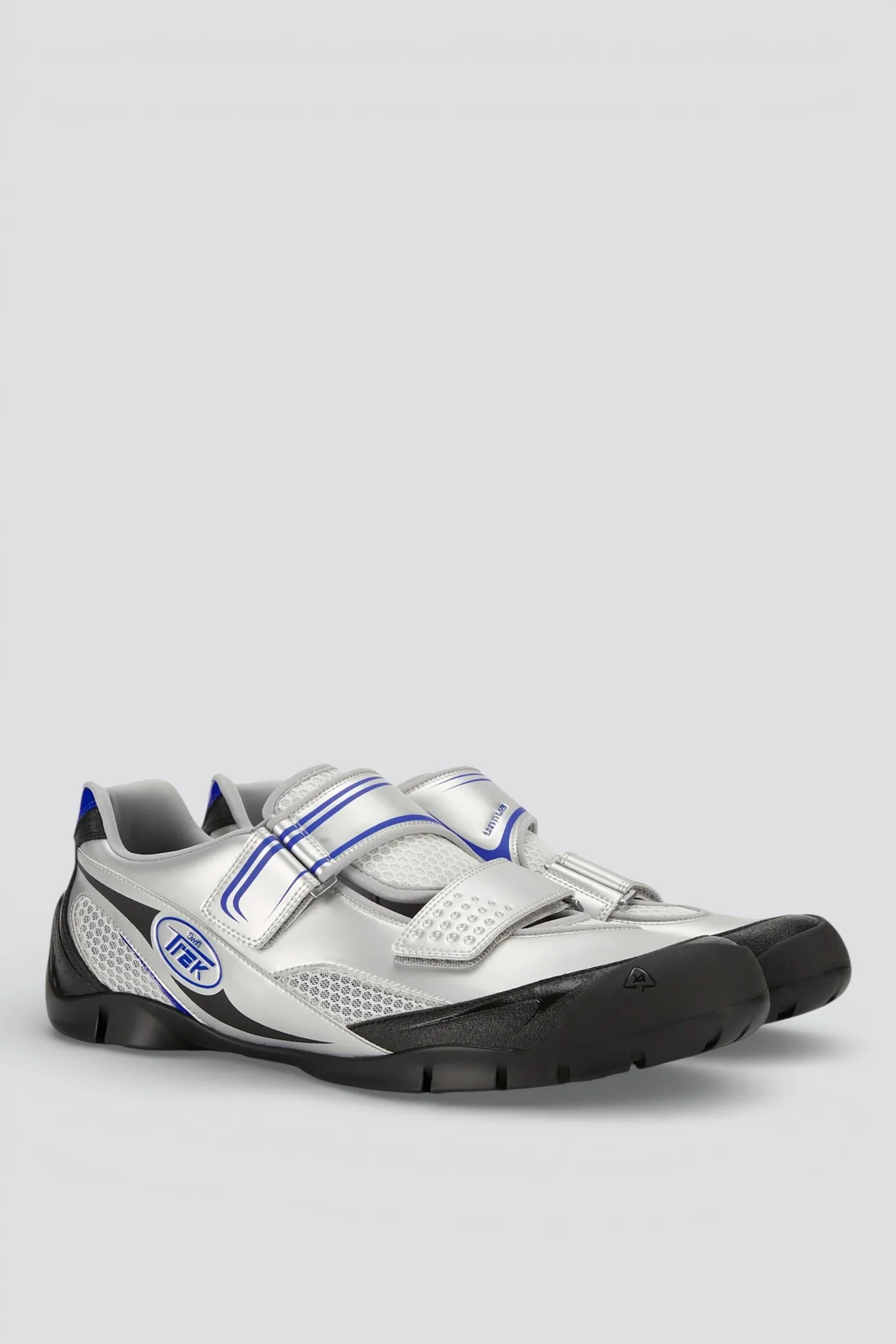 Silver Swift Trek Aero Sneakers - Image 2