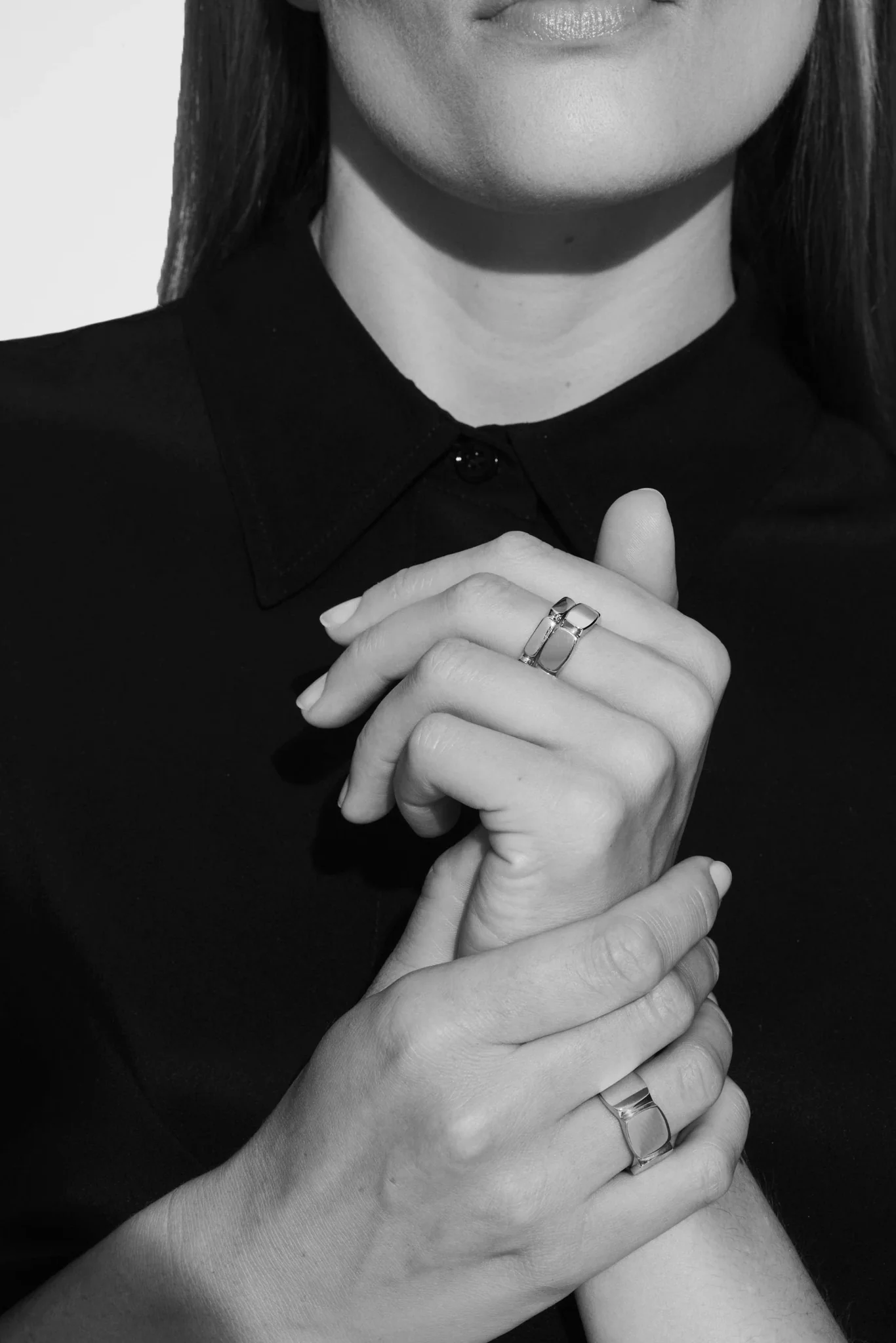 Silver Umi Band Ring - Image 5