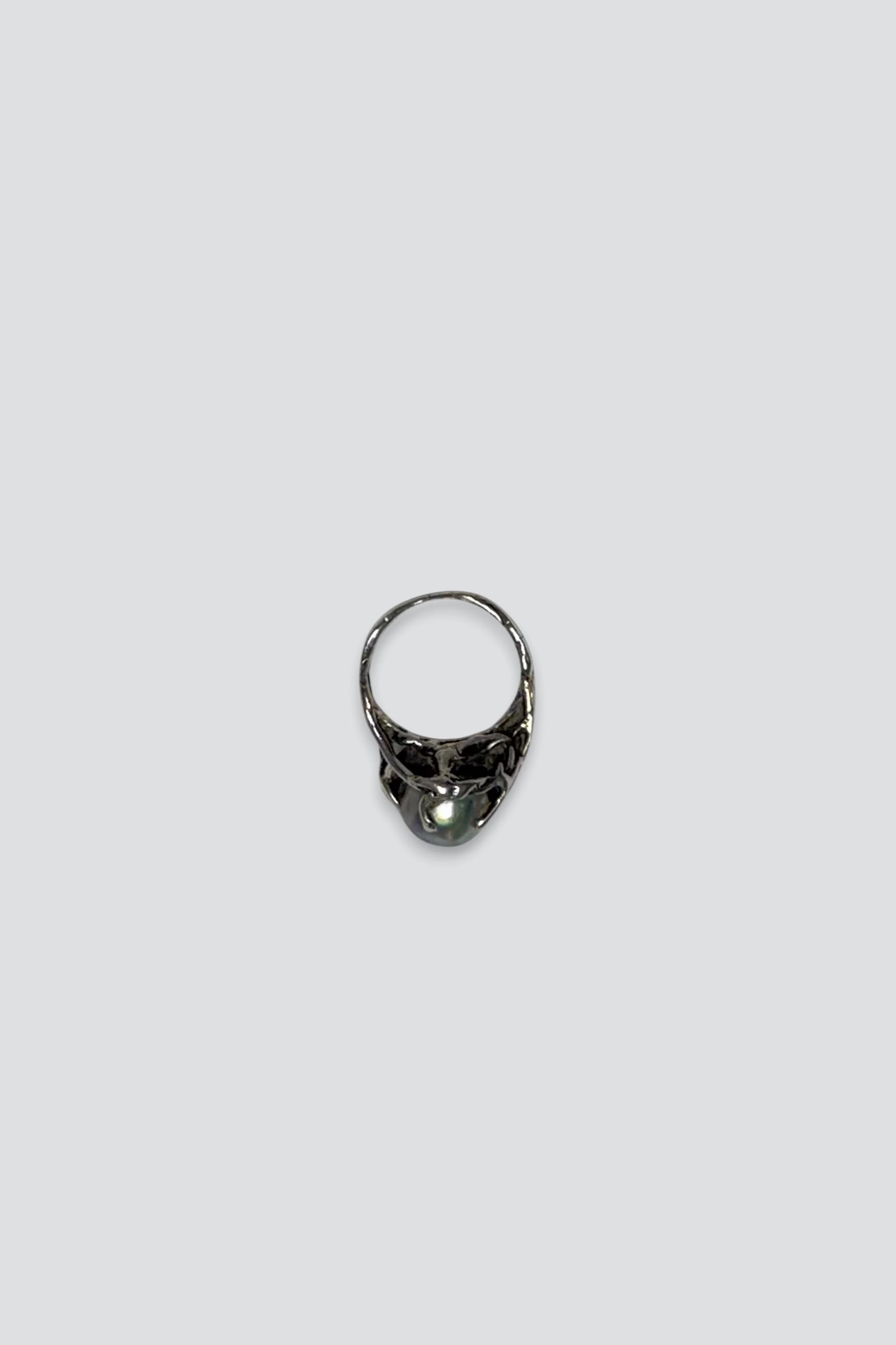Sterling Silver Grey Pearl Organic Form Ring - Image 3