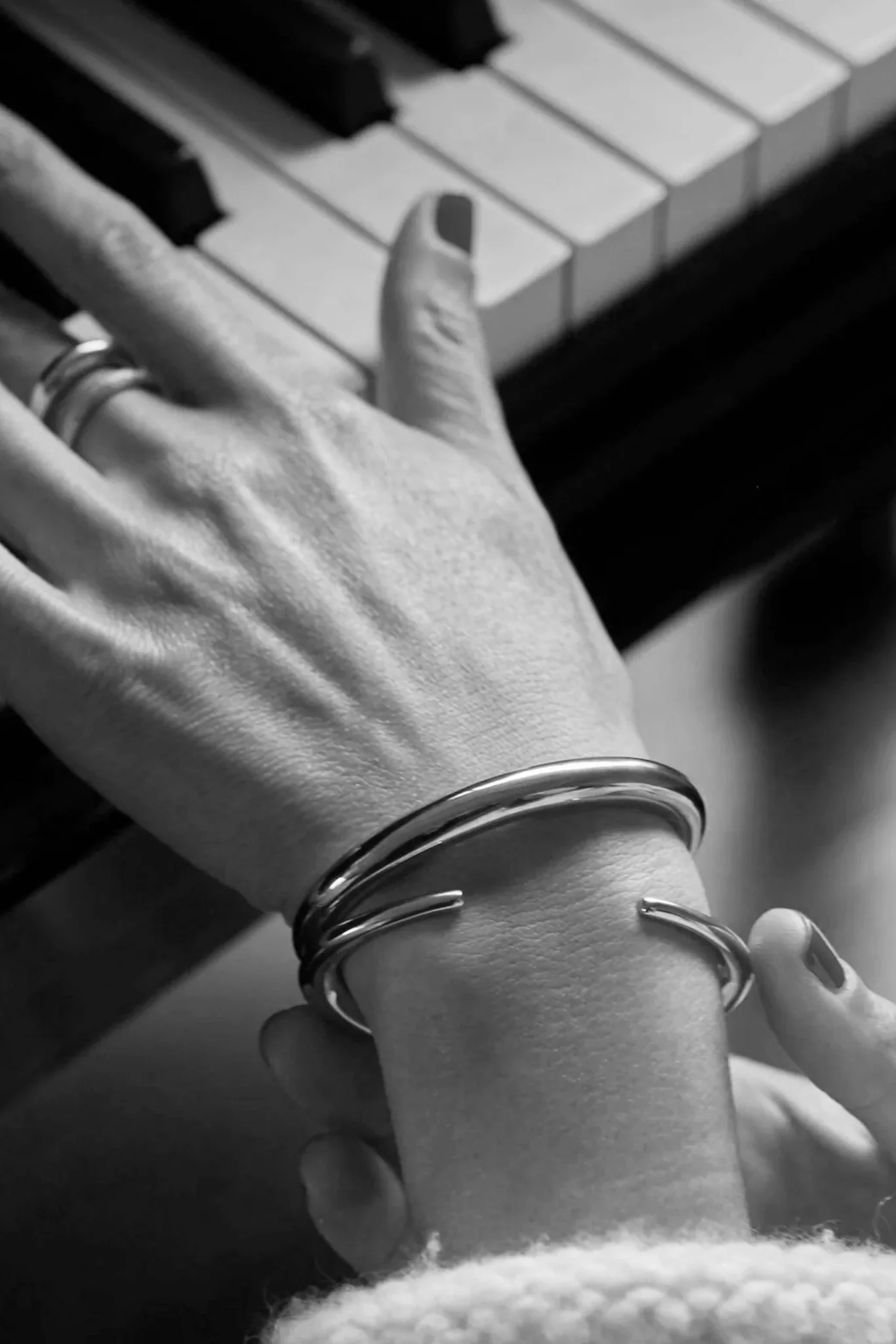 Sterling Silver Infinite Tusk Cuff - Image 3