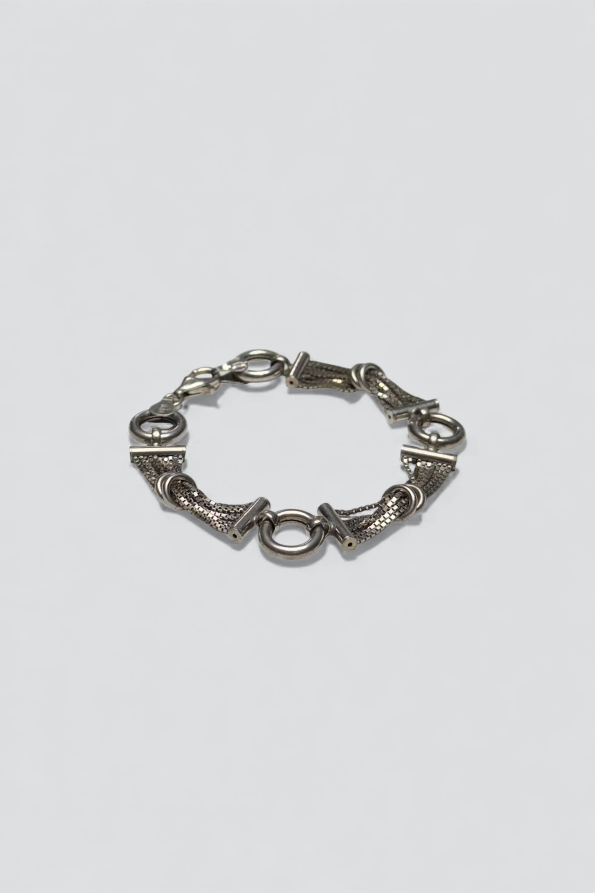 Sterling Silver Mesh Circle Bar Chain Bracelet - Image 2