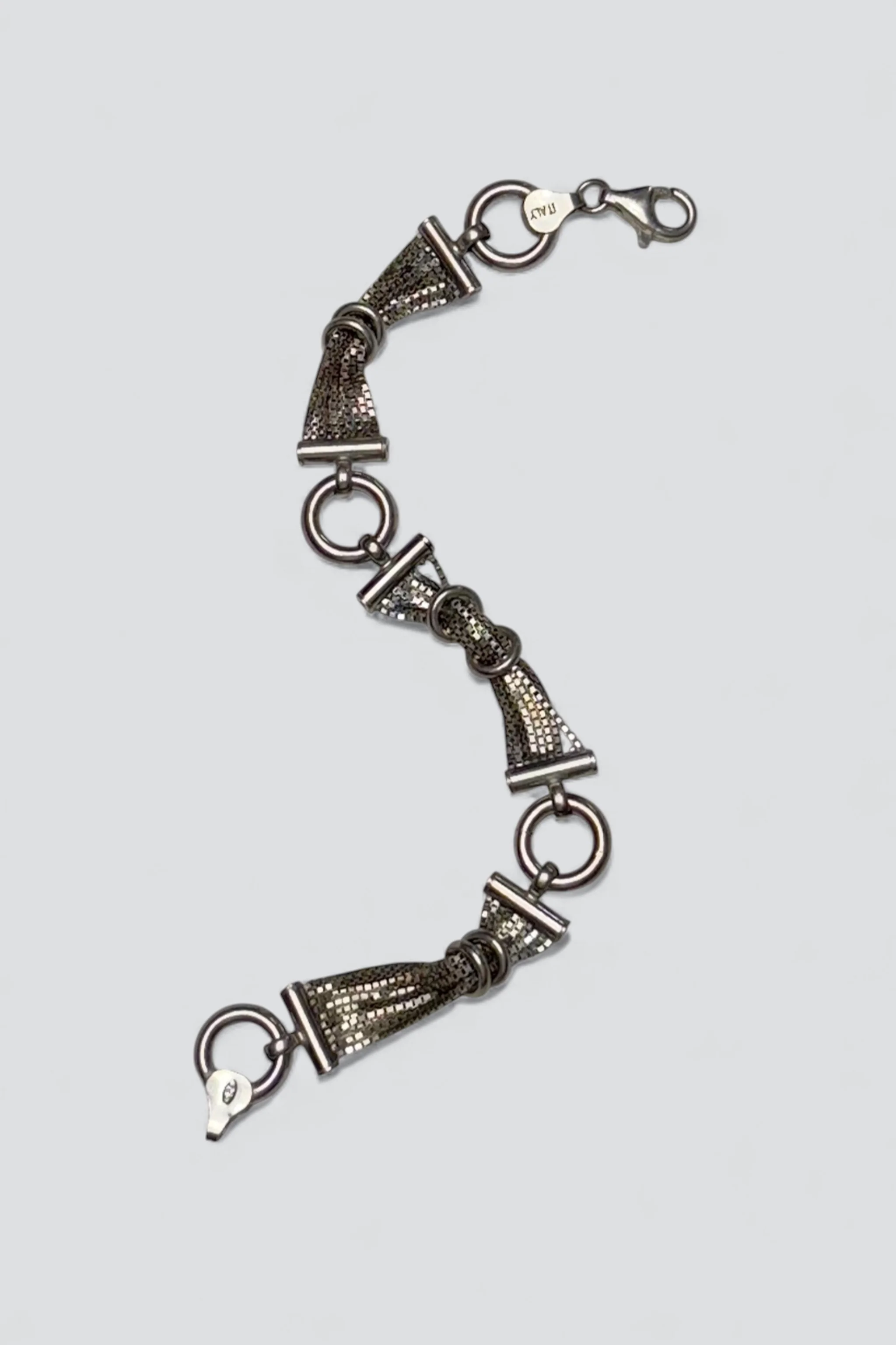 Sterling Silver Mesh Circle Bar Chain Bracelet - Image 3