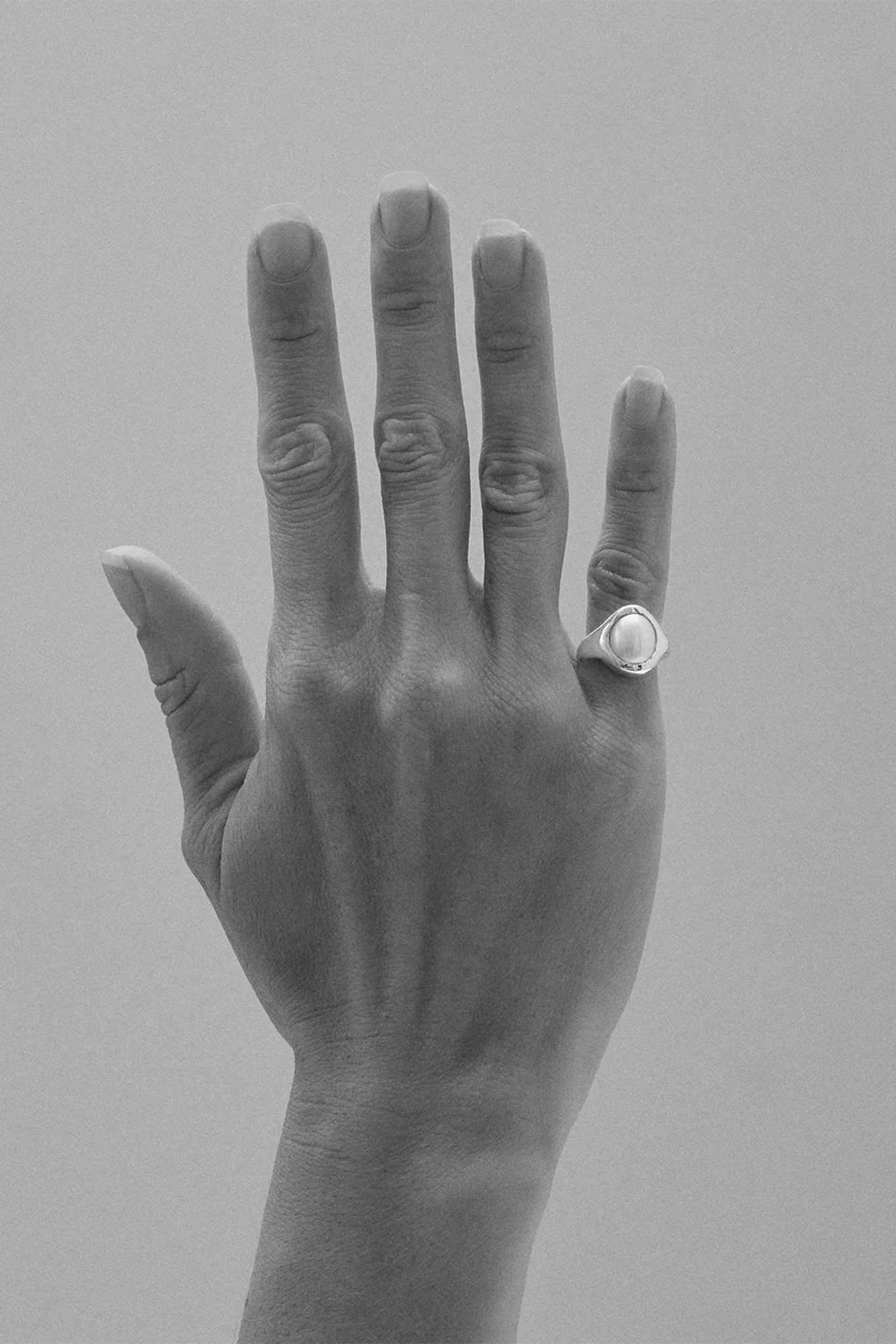 Sterling Silver Simple Pearl Ring - Image 2
